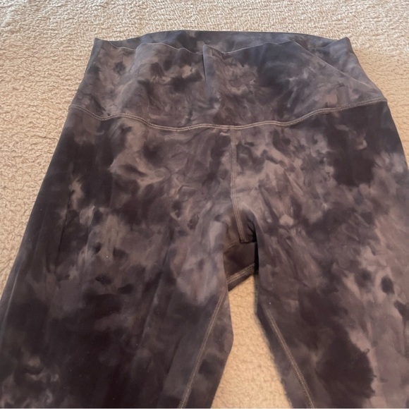 LULULEMON  Sz 12 Align High Rise 25” Pant Diamond Dye Pitch Grey Graphite - Picture 3 of 7